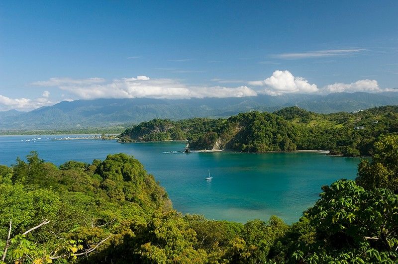 Parador Resort Biezans Bay near Manuel Antonio Costa Rica Llama Travel